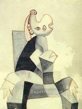  gris Pintura Art%C3%ADstica - Femme assise dans un fauteuil gris 1939 Cubismo